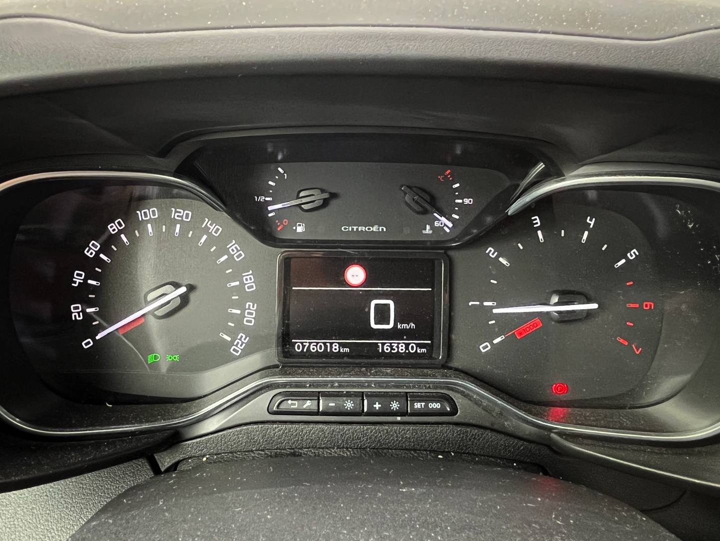 Citroën Berlingo BlueHDi 100 Feel M - Image 9