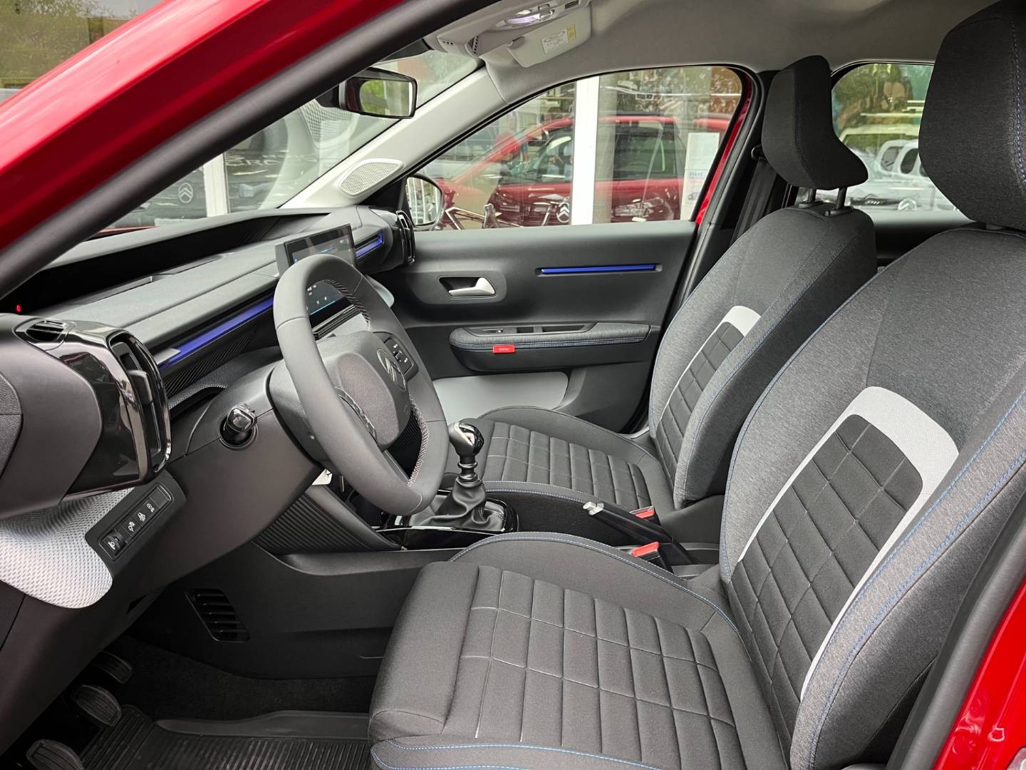 Citroën C3 PLUS Turbo 100 S&S - Image 6