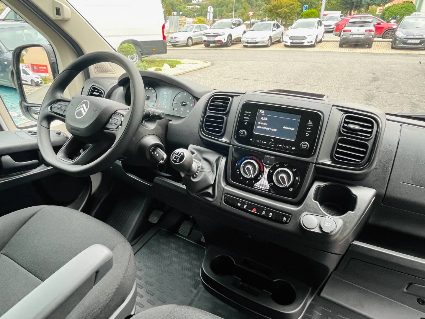 Citroën Jumper Valník 2.2 BlueHDi 180 35+ L4 dvojkabína - Image 10