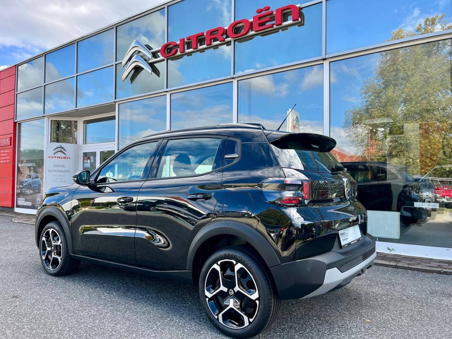 Citroën C3 PLUS Turbo 100 S&S - Image 2