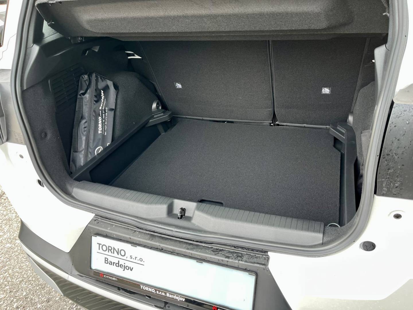 Citroën C3 Aircross PLUS Hybrid (MHEV) 145 ë-DCT6 - Image 10