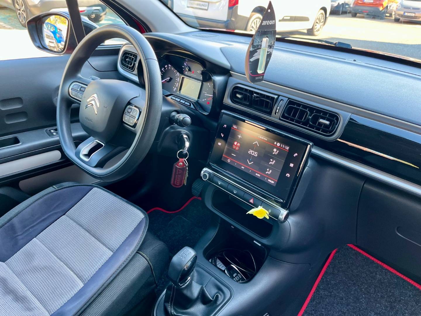 Citroën C3 PureTech 82 S&S Feel - Image 9